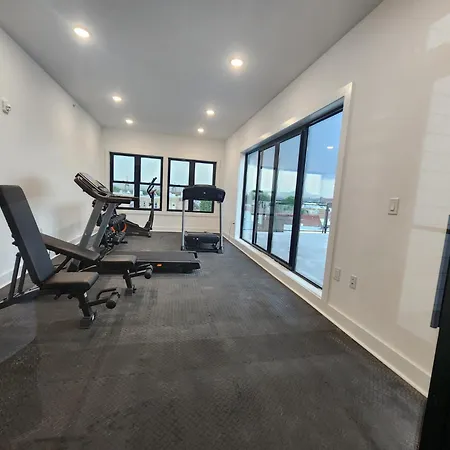 Vast Fully Furnished 2-Bed Close To Nyc Bayonne Exterior photo